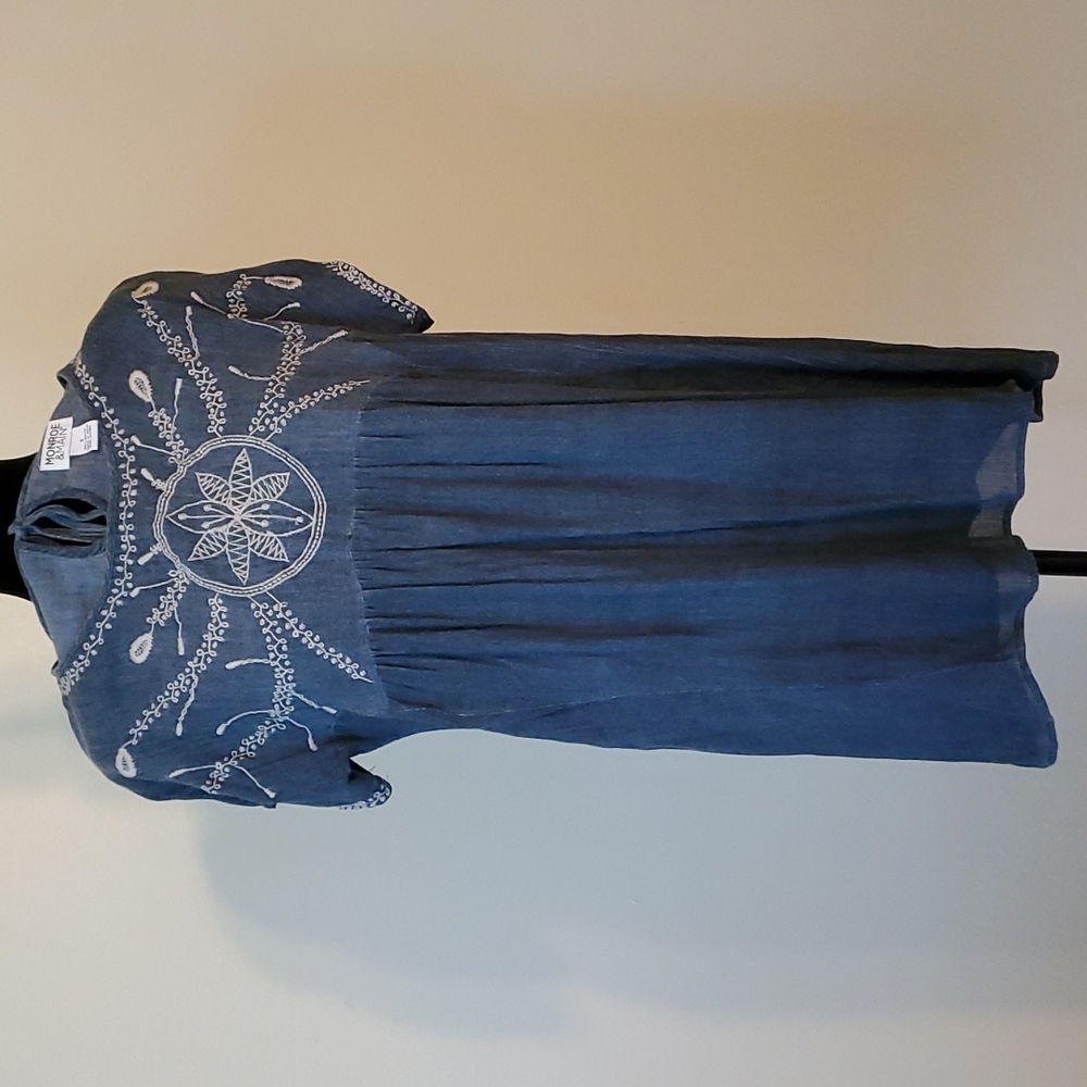 Monroe&Main Small Navy 100% Rayon